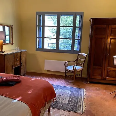 Holiday home La Craquante *